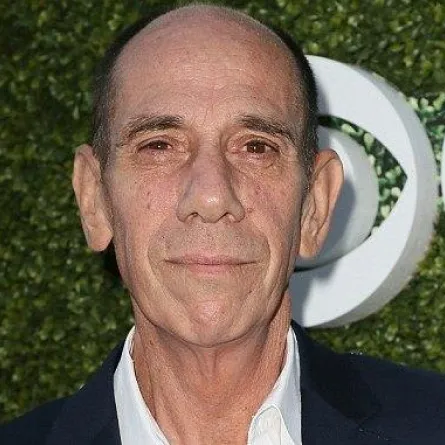 وفاة الممثل ميغيل فيرير وجورج كلوني أول المعزين