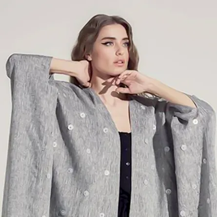 العباية الرمادية خيارك الأول لهذا الربيع