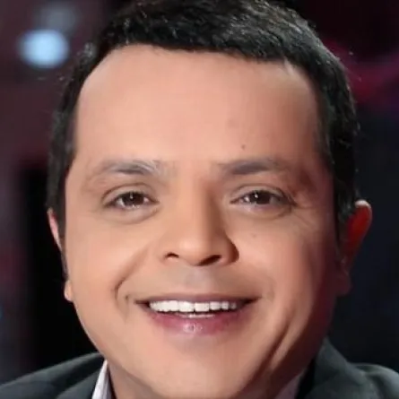 إبحث مع محمد هنيدي عن بطلة لفيلمه الجديد