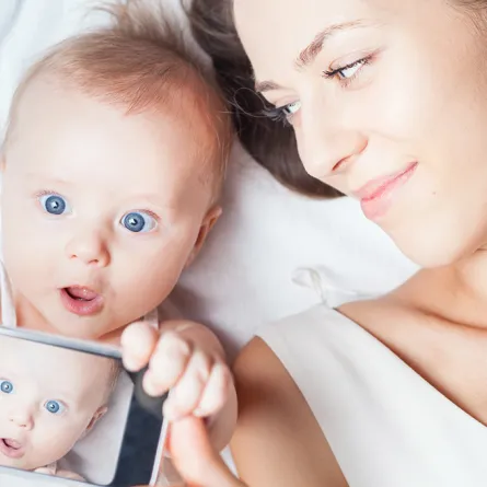 5 قواعد لنشر صور الأطفال في مواقع التواصل