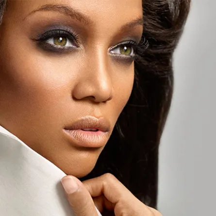 قناع لتقليل التجاعيد من ابتكار Tyra Banks