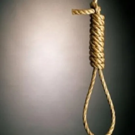 عايرته أسرته بالزواج من فتاة فقيرة.. فانتحر