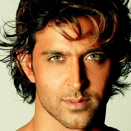 هيرثيك روشان يتبرع بعينيه