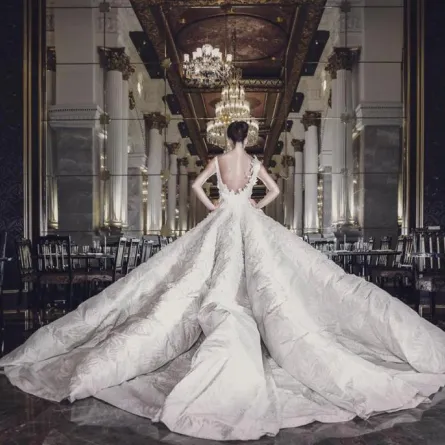 فساتين Jacy kay لعروس تعشق التصاميم الفخمة