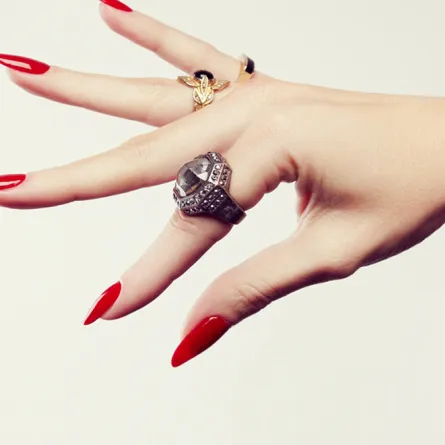 كونتور الأظافر أسرع طريقة لتطويلها