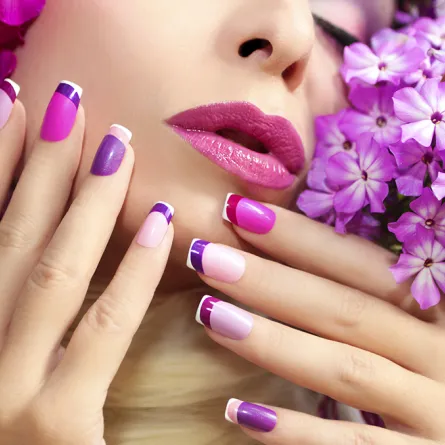 طلاء الاظافر الفرنسي الباستيل خطوة بخطوة