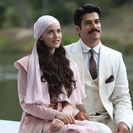 أسرار الحب في حياة أشهر 20 ثنائياً من النجوم الأتراك