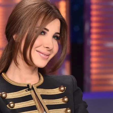 بالصور : نانسي عجرم وإطلالات متكرّرة بالأسود