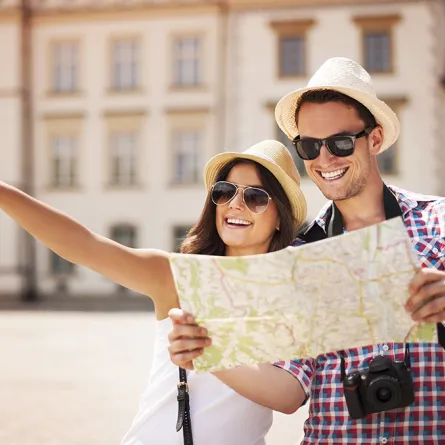 5 وجهات للسياح المجانين