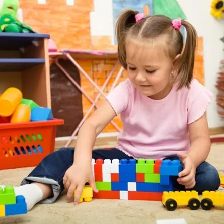 "التعليم" تحذِّر من "حاضنات المنازل"