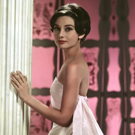 إطلالات سينمائية خلّدها التاريخ لنجمات هوليوود