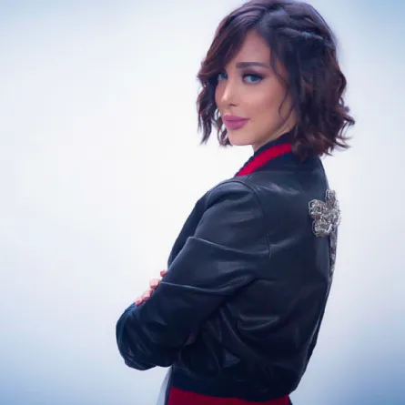 صور بسمة بوسيل تظهر أسلوب خاص في الموضة