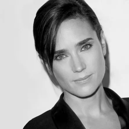 الخشب في "ديكورات" قصر جينيفر كونيلي المُباع