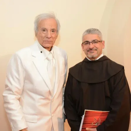 بالصور: الفنان سعيد عبد الغني يعود للأضواء بعد احتجاب طويل