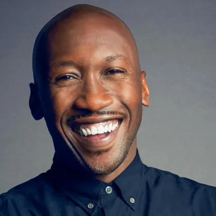 لأول مرة مسلمٌ ينال جائزة في "الأوسكار"