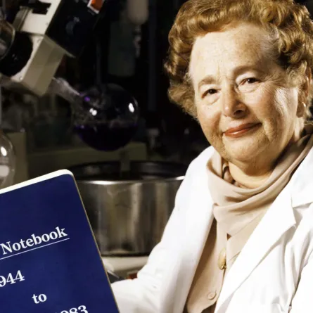 عبقريات الظل.. عالمات نسيهن العالم