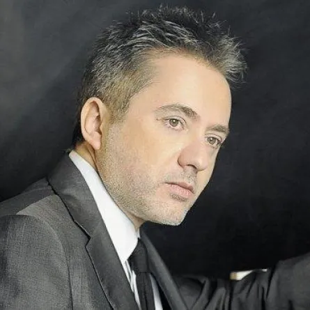 بالفيديو ... مروان خوري يغني للعشيقة السابقة