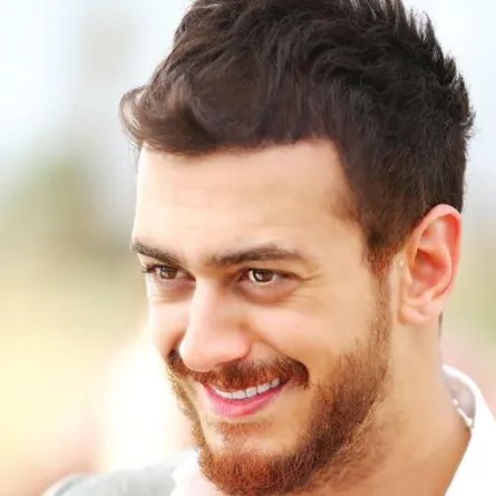 والد سعد المجرد: يوم ميلادي هو يوم خروجه من محنته