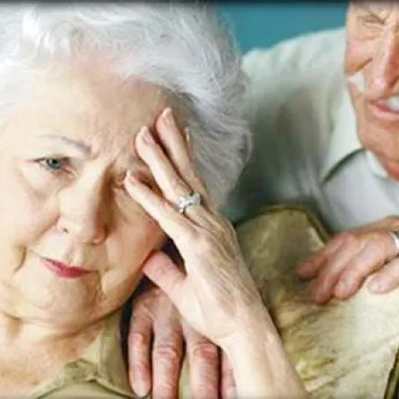 الإفراط في تناول السكر قد يرفع مخاطر الإصابة بـ«الزهايمر»