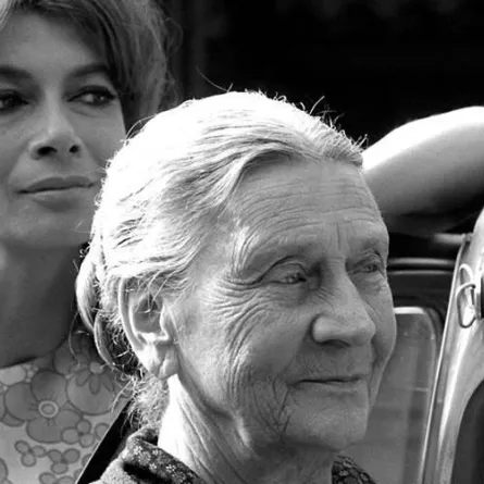 عرض الفيلم الفرنسي "امرأة عجوز سيئة السمعة" في عمان