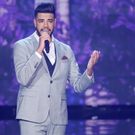 مشترك "أراب أيدول" مهند حسين: قصتي طويلة مع "آراب آيدول" وهذه هي حقيقة خجلي