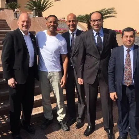 ويل سميث يغادر مصر.. وهذا النجم المصري الذي تمنى أن يقابله!