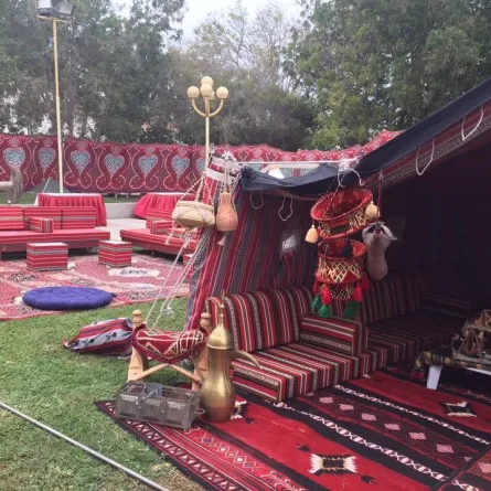 «القهوة والشوكولاتة» توثق الجوار بين 685 سيدة في جدة