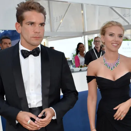 بعد الشائعات... سكارليت جوهانسون رسمياً إلى الطلاق