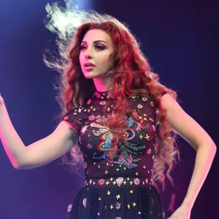 ميريام فارس تدافع عن نفسها فماذا قالت عن رقصها بعد وفاة والدها؟