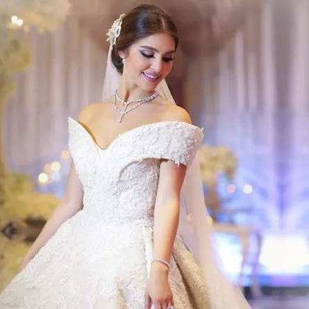 تسريحات ناعمة للعروس 