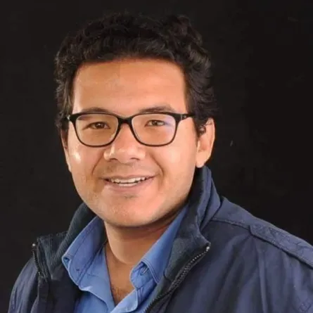 بالفيديو: عودة المخرج المختفي شادي أبو شادي بعد أسبوعين من اختطافه