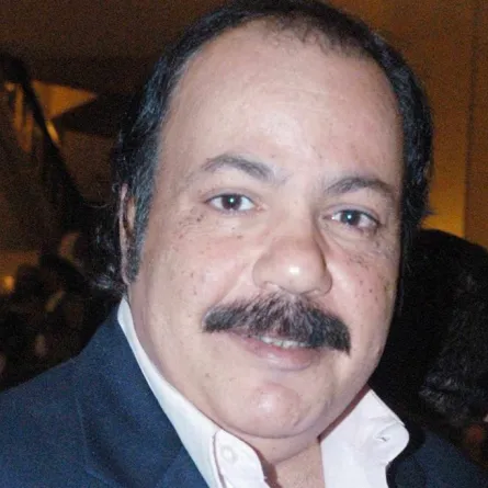 طلعت زكريا ينفذ حلم "طباخ الرئيس"