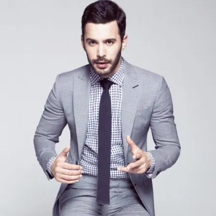 باريش أردوتش نجم "حب للإيجار" بأجمل الإطلالات