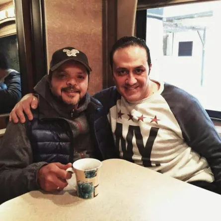 بالصور: خالد سرحان ينافس محمّد هنيدي على قلب درّة