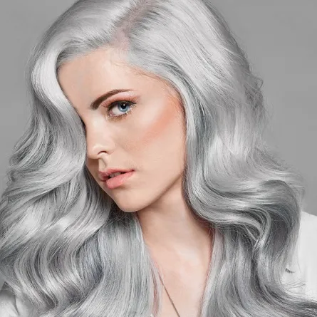 لهذا السبب ستصبغين شعرك باللون الفضي...