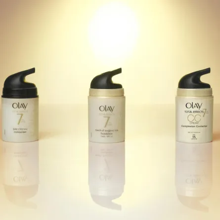 نصائح للعناية بالبشرة في سن المراهقة والتعامل مع حب الشباب البثور