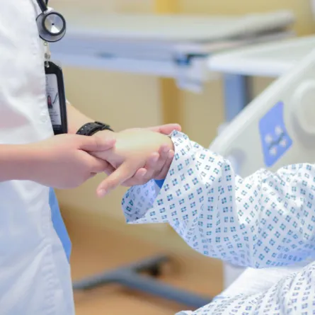 استعدادات لافتتاح مستشفى الملك عبدالله في جامعة نورة