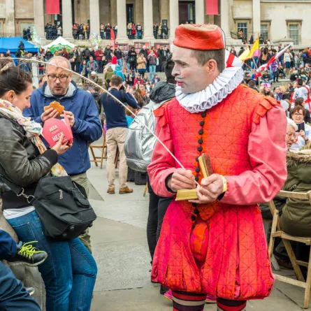 قصة كذبة إبريل.. مصدرها وأشهر الأكاذيب عبر التاريخ