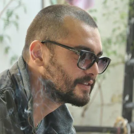 سامر إسماعيل قاطع طريق في رومانيا ؟