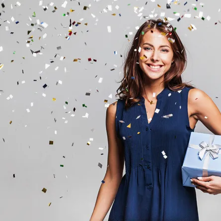 "اتيكيت" حضور المناسبات السعيدة