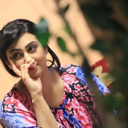 بدرية أحمد تدعم حليمة بولند وتهاجم هيفاء حسين: "خايفة على بيتك لانك خدشتي بيت"