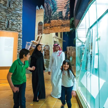 الأمير محمد بن سلمان يطلق أكبر مدينة ترفيهية في السعودية