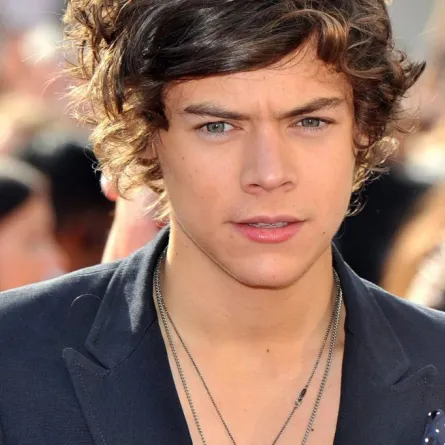 أول أغنية منفردة لنجم One Direction هاري ستايلز