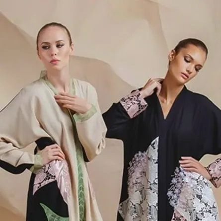 تصاميم عبايات تُظهر أنوثتكِ الراقية هذا الموسم!