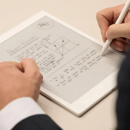 إطلاق جهاز لوحي جديد يلغي الورق