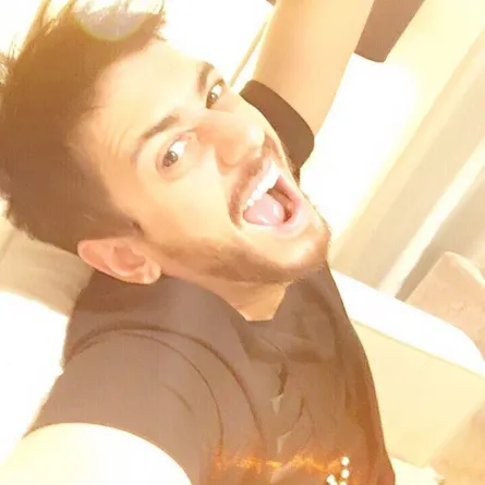 والده "الحمد لله كثيرا" والنجوم يهنئون سعد لمجرد ومريم سعيد تعلق: "لمعلم عاد"