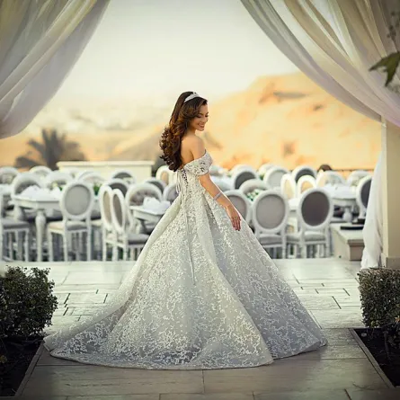 نجمات مصر بفساتين الزفاف