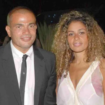 زينة عاشور حزينة بعد سفر عمرو دياب مع دينا الشربيني والسبب!!