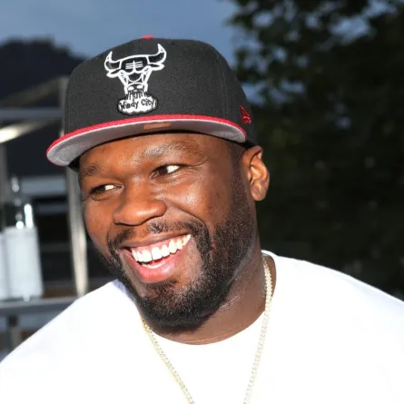 50 سنت مهدّد بالسجن