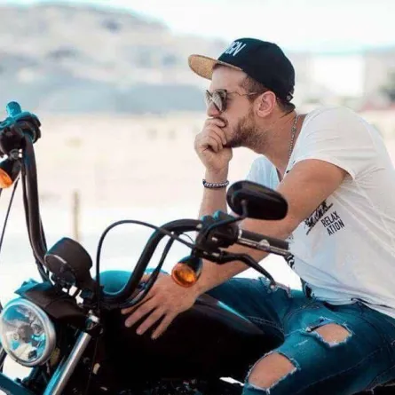 سعد لمجرد يحذف صوره وفيديو "من أجلك"